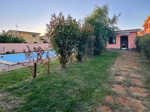 Villa in vendita a Ardea RM