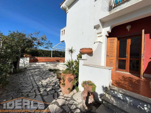 Villa in vendita a Ardea RM
