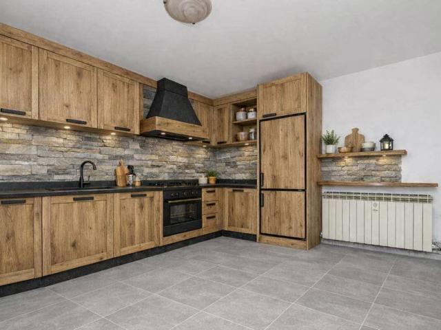 Villa in vendita a Ardesio BG
