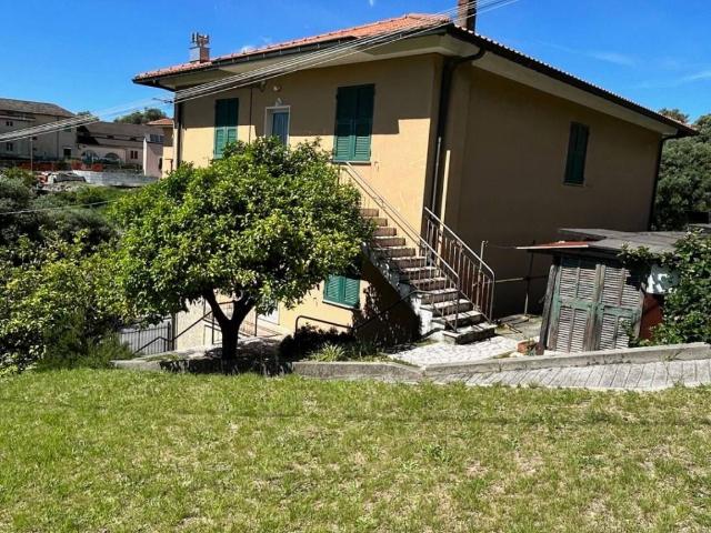 Villa in vendita a Arenzano GE