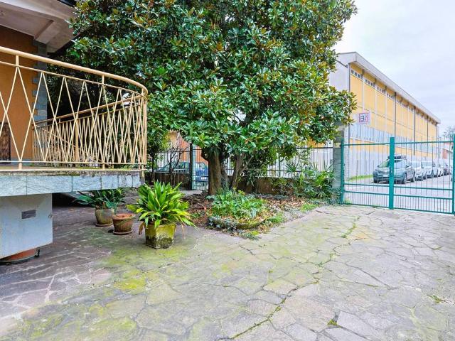 Villa in vendita a Arese MI