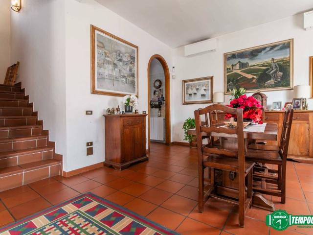 Villa in vendita a Arese MI