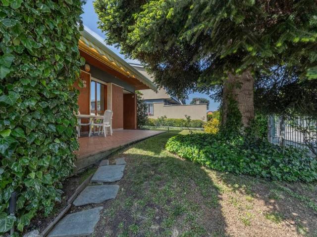Villa in vendita a Arese MI
