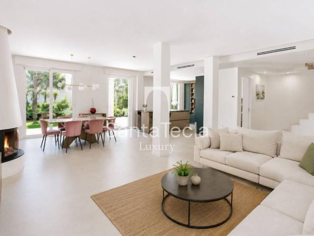 Villa in vendita a Arese MI