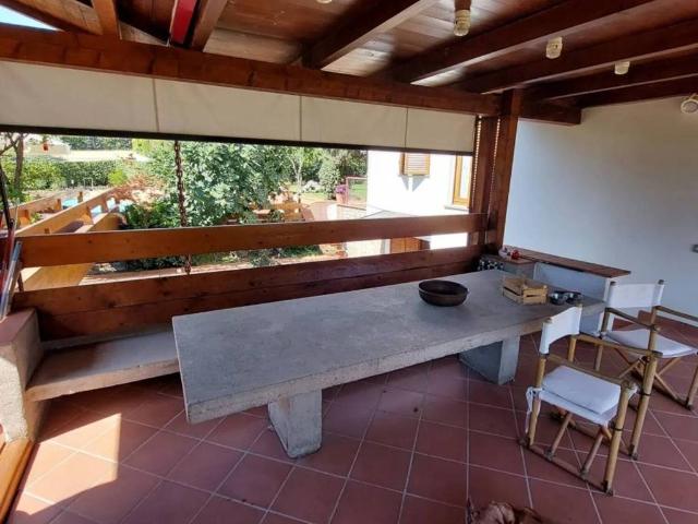 Villa in vendita a Arezzo AR