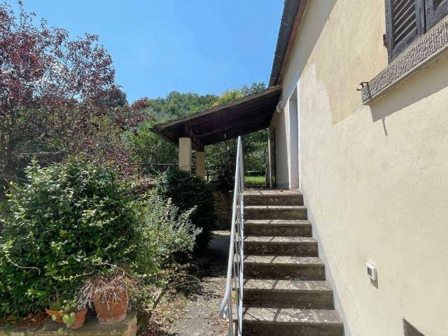 Villa in vendita a Arezzo AR