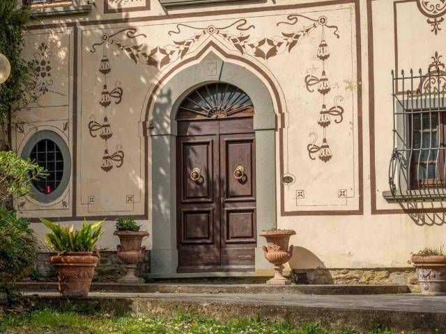Villa in vendita a Arezzo AR