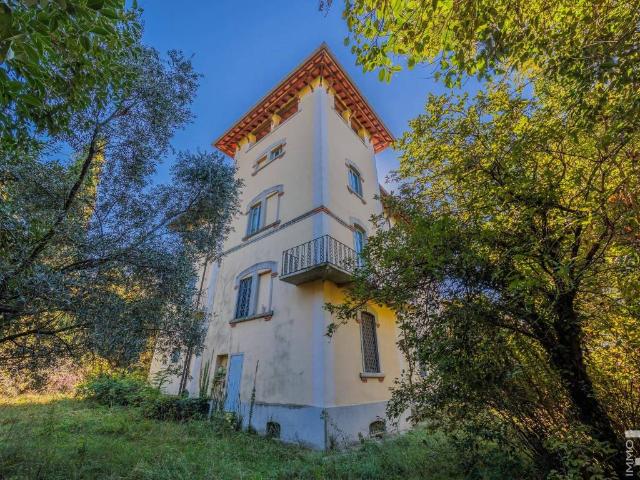 Villa in vendita a Arezzo AR