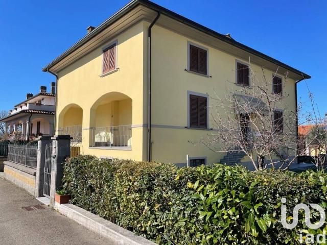 Villa in vendita a Arezzo AR