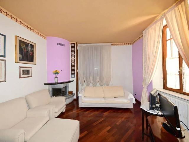 Villa in vendita a Arezzo AR
