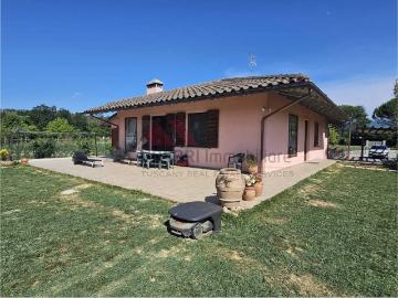 Villa in vendita a Arezzo AR