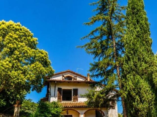 Villa in vendita a Arezzo AR