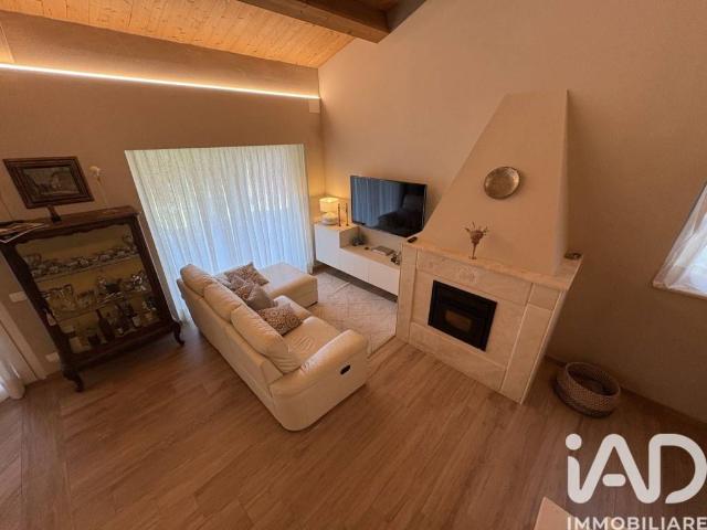 Villa in vendita a Arezzo AR