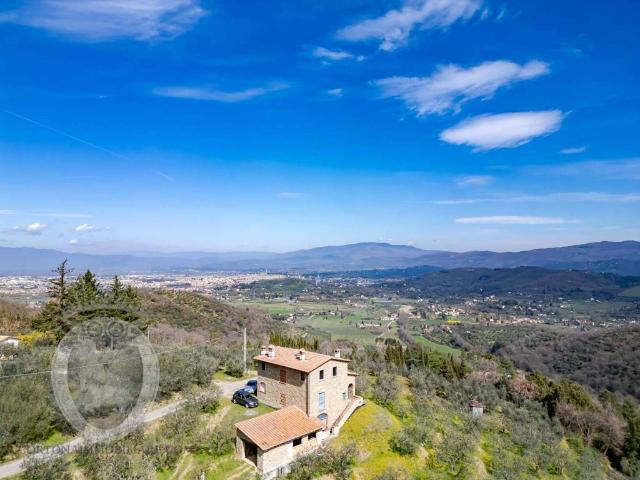 Villa in vendita a Arezzo AR