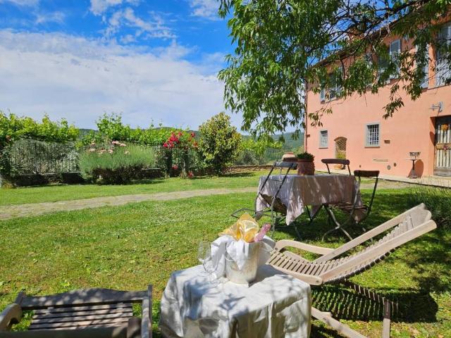 Villa in vendita a Arezzo AR