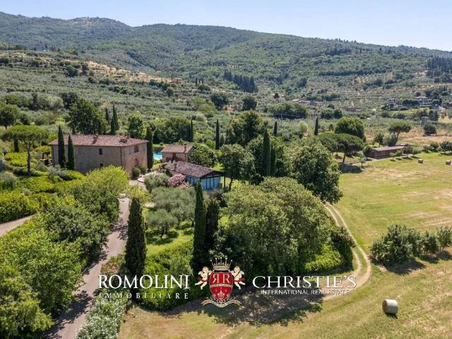 Villa in vendita a Arezzo AR