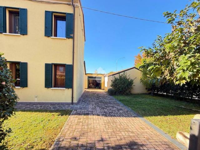 Villa in vendita a Argenta FE