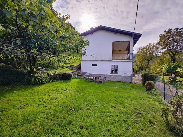 Villa in vendita a Argegno CO