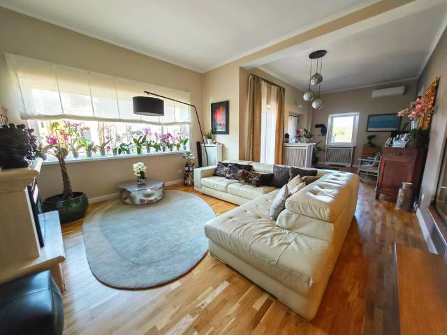 Villa in vendita a Ariccia RM