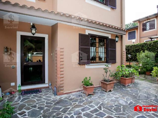 Villa in vendita a Ariccia RM