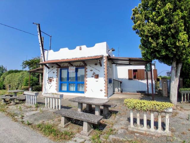 Villa in vendita a Ariano nel Polesine RO
