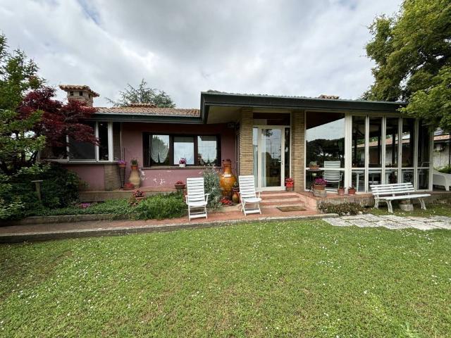 Villa in vendita a Ariano nel Polesine RO