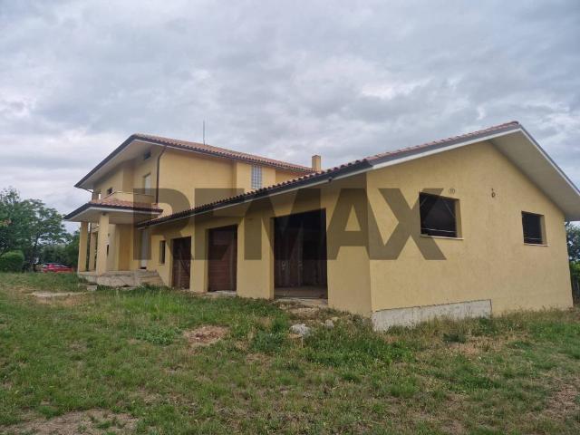 Villa in vendita a Arielli CH