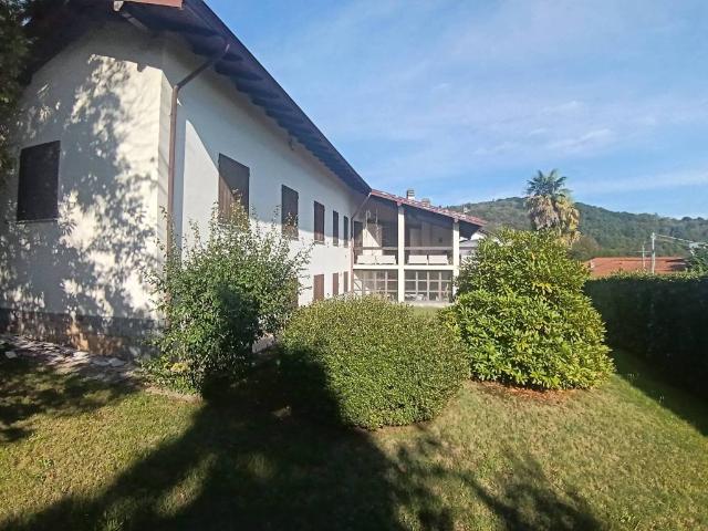 Villa in vendita a Arizzano VB