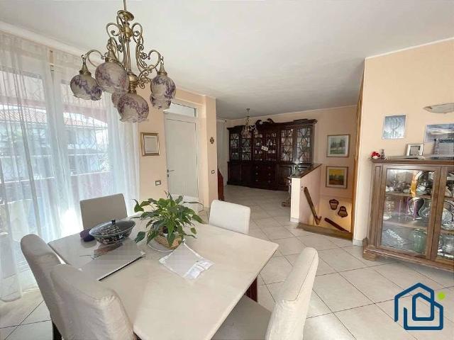 Villa in vendita a Arluno MI