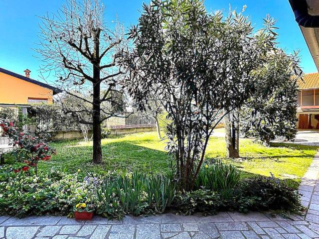 Villa in vendita a Arluno MI