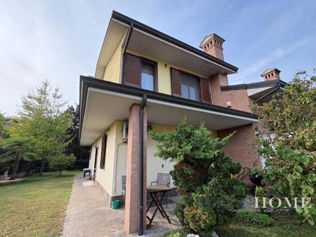Villa in vendita a Arluno MI