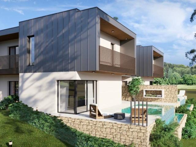 Villa in vendita a Arona NO