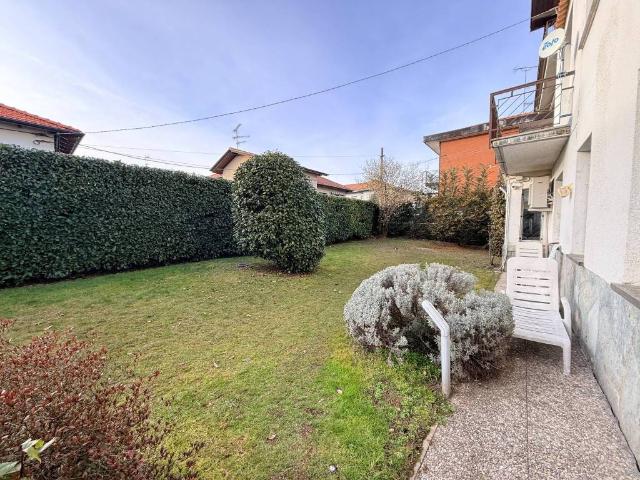 Villa in vendita a Arona NO