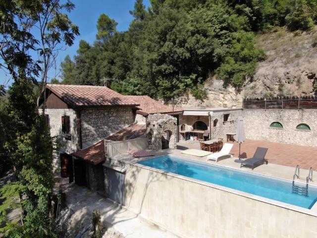 Villa in vendita a Arrone TR