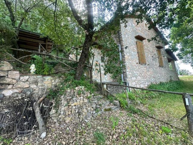 Villa in vendita a Arrone TR