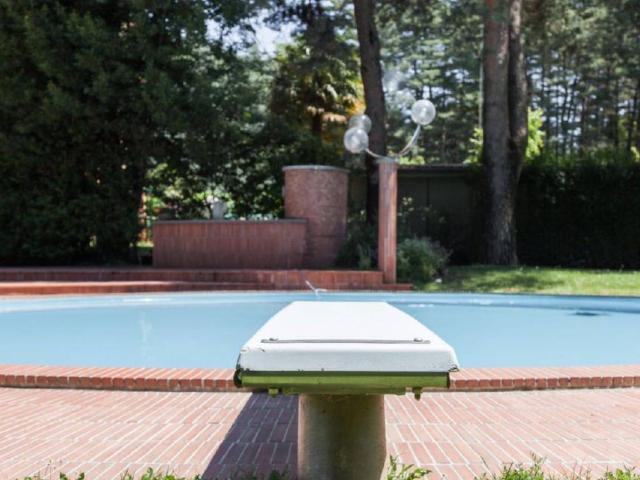 Villa in vendita a Arsago Seprio VA