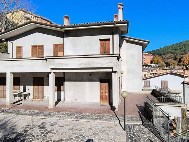 Villa in vendita a Arsoli RM