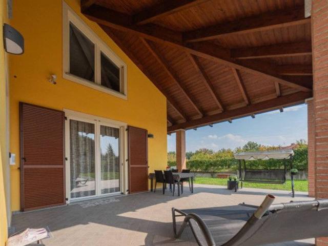 Villa in vendita a Asti