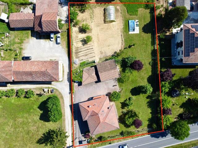 Villa in vendita a Asti AT