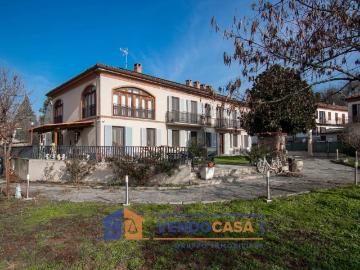 Villa in vendita a Asti AT