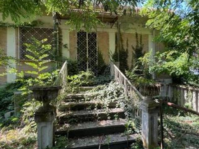 Villa in vendita a Asti AT