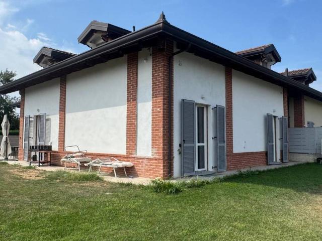 Villa in vendita a Asti AT