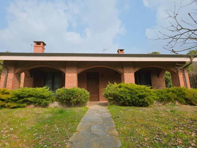 Villa in vendita a Asti AT