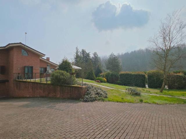 Villa in vendita a Asti AT