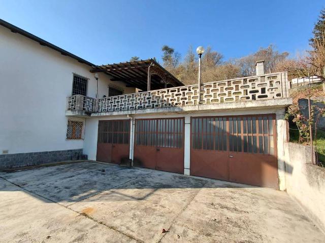 Villa in vendita a Asti AT