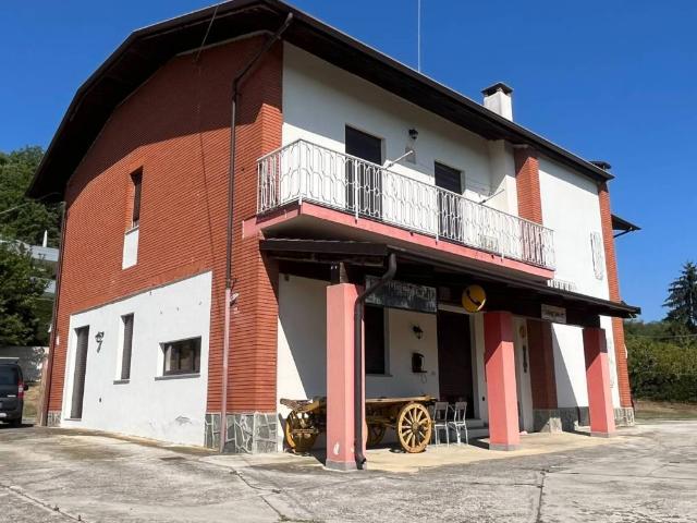 Villa in vendita a Asti AT
