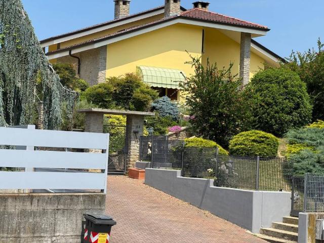 Villa in vendita a Asti AT