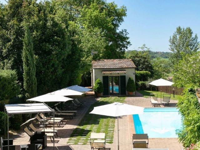 Villa in vendita a Asciano SI