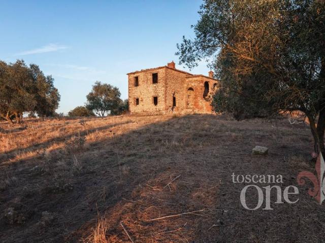 Villa in vendita a Asciano SI