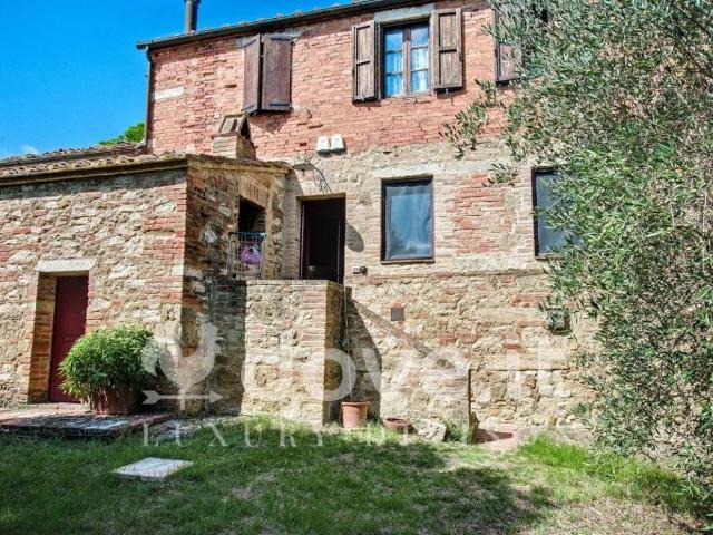 Villa in vendita a Asciano SI